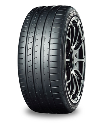 ADVANSportV107 275/30R20